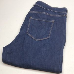 LIKE NEW OLD NAVY DARKWASH HIGH-RISE SUPER SKINNY JEANS 20/35x28 ⭐️